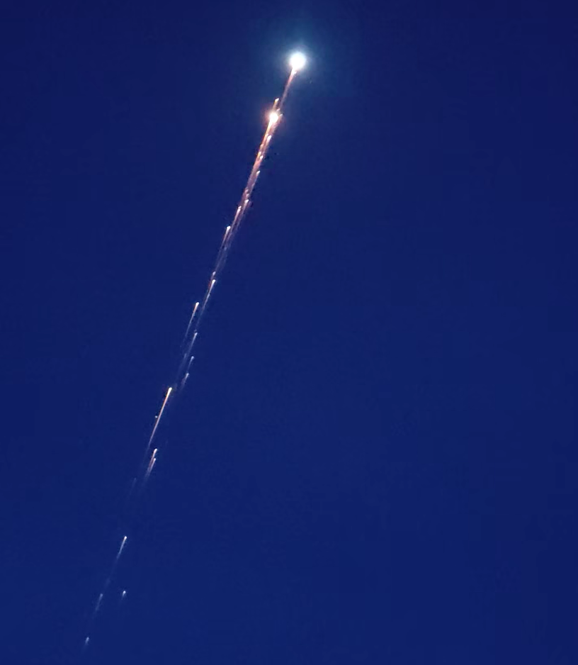 Avvistamento luminoso dal Sud Italia: possibile rientro di un oggetto artificiale | Sorvegliati Spaziali